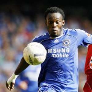 Essien has backed Muntari to be abig success at Portsmouth 